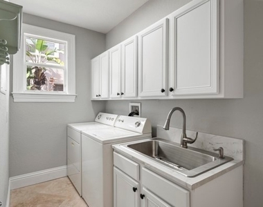 8490 Sumner Avenue - Photo Thumbnail 30