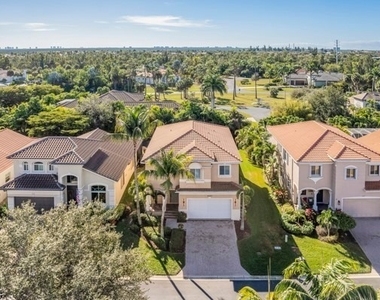 8490 Sumner Avenue - Photo Thumbnail 4