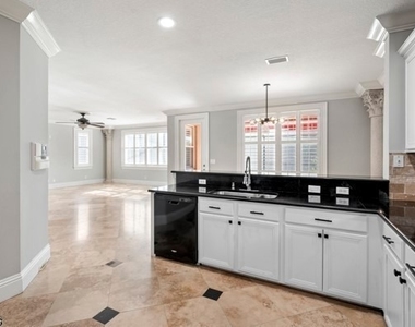 8490 Sumner Avenue - Photo Thumbnail 28