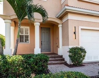 8490 Sumner Avenue - Photo Thumbnail 16