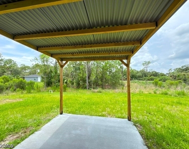 537 Greenbriar Boulevard - Photo Thumbnail 12
