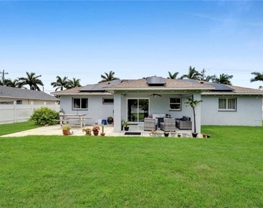 221 Ne 23rd Avenue - Photo Thumbnail 26