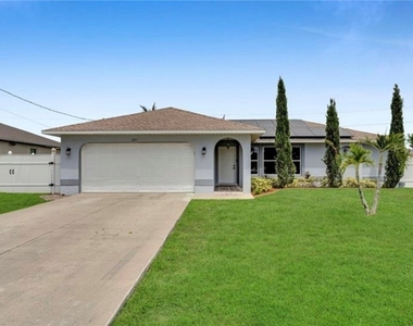 221 Ne 23rd Avenue - Photo Thumbnail 1
