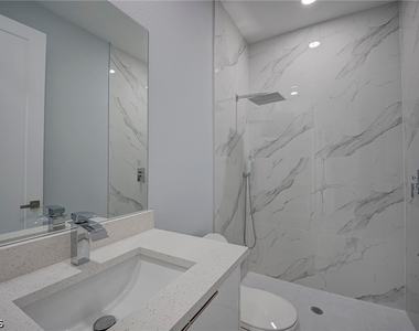 872 Spaulding Street E - Photo Thumbnail 23