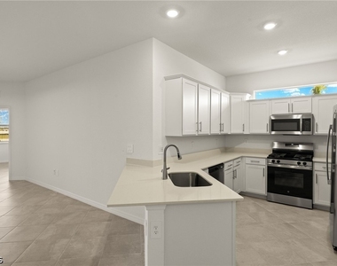44331 Topmast Terrace - Photo Thumbnail 9