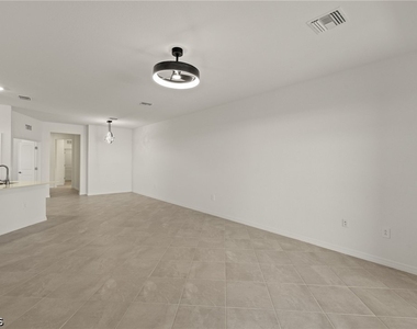 44331 Topmast Terrace - Photo Thumbnail 10