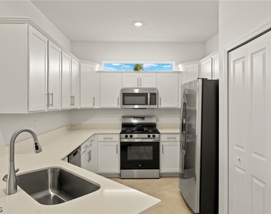 44331 Topmast Terrace - Photo Thumbnail 8