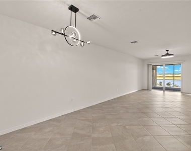 44331 Topmast Terrace - Photo Thumbnail 13