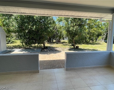 4132 Sw 7th Place - Photo Thumbnail 12