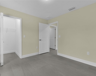 2601 48th Street W - Photo Thumbnail 18
