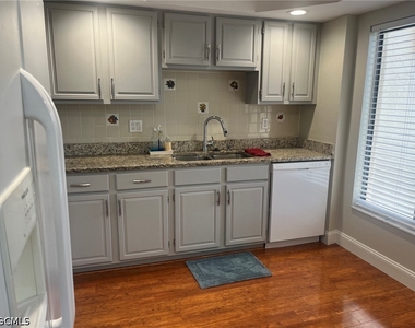 7430 Lake Breeze Drive - Photo Thumbnail 1