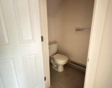 24 Witham - Photo Thumbnail 16