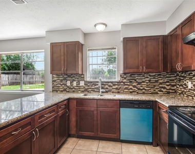 11710 Old Telegraph Road - Photo Thumbnail 11