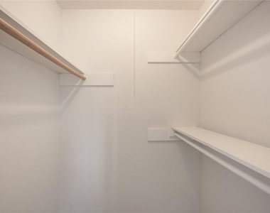 11710 Old Telegraph Road - Photo Thumbnail 21