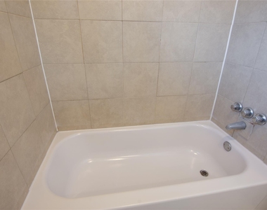 11710 Old Telegraph Road - Photo Thumbnail 20