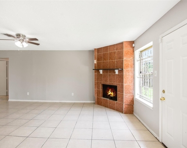 11710 Old Telegraph Road - Photo Thumbnail 6