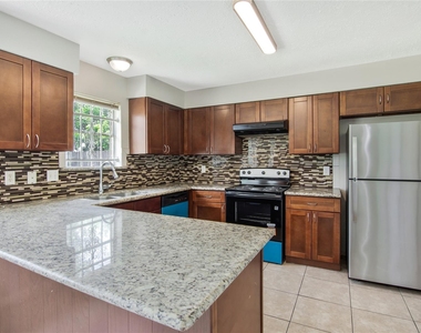 11710 Old Telegraph Road - Photo Thumbnail 10