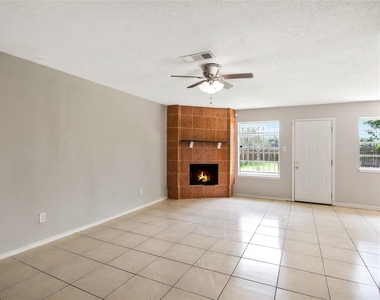 11710 Old Telegraph Road - Photo Thumbnail 4
