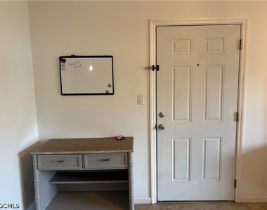 12626 Kenwood Lane - Photo Thumbnail 24