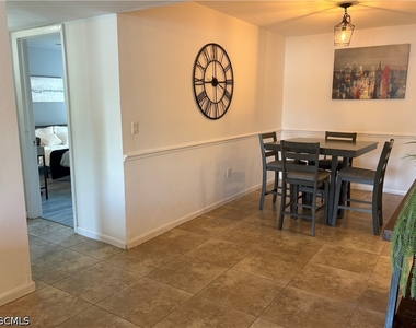 12626 Kenwood Lane - Photo Thumbnail 14