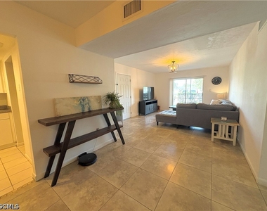 12626 Kenwood Lane - Photo Thumbnail 13