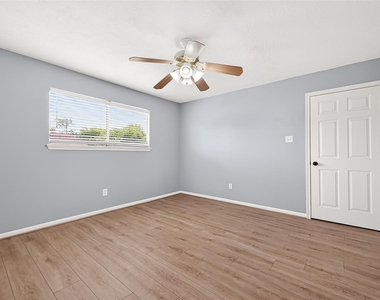 4003 W Valley Drive - Photo Thumbnail 28