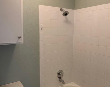 1500 Bay Area Boulevard - Photo Thumbnail 15