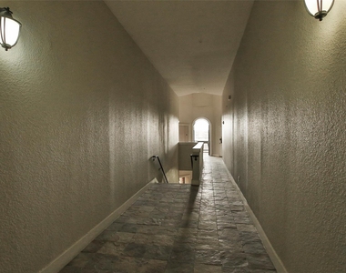 2701 Helena Street - Photo Thumbnail 2