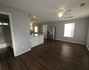 25411 T K C Road - Photo Thumbnail 4