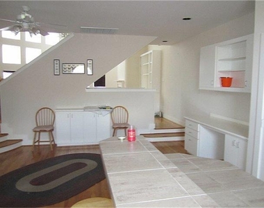 9801 Cynthia Ann Court - Photo Thumbnail 5