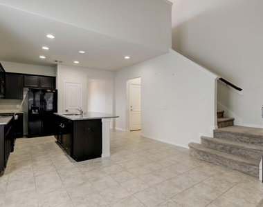 16617 Conner Creek Lane - Photo Thumbnail 6