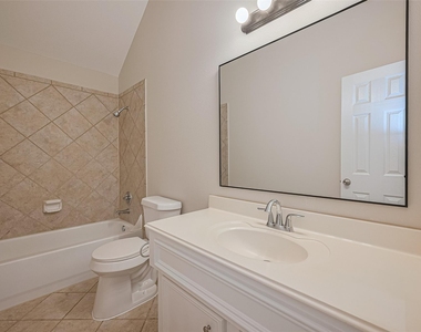 20834 Avery Cove Lane - Photo Thumbnail 40