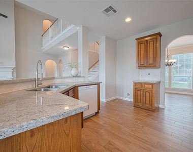 20834 Avery Cove Lane - Photo Thumbnail 16