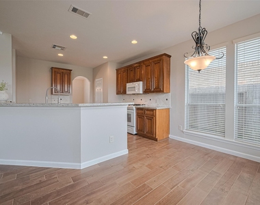 20834 Avery Cove Lane - Photo Thumbnail 20