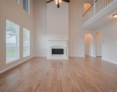 20834 Avery Cove Lane - Photo Thumbnail 9