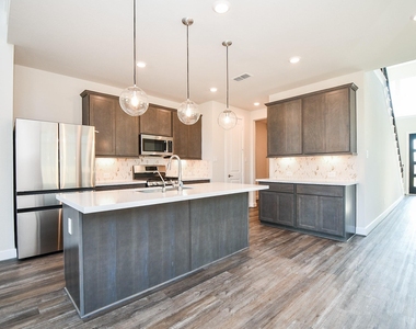 8710 Riverton Ridge Road - Photo Thumbnail 8