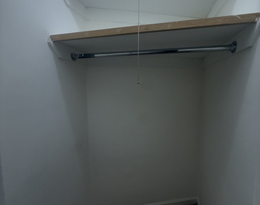 191 East 76th Street - Photo Thumbnail 4
