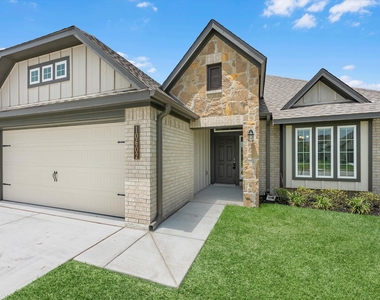 10602 Burgundy Berry Way - Photo Thumbnail 3