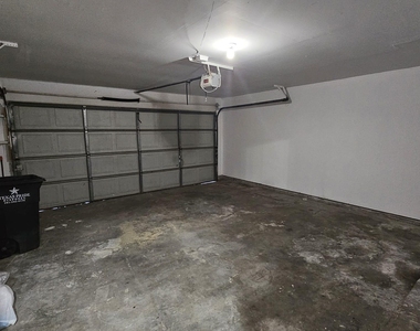 10303 Old Towne Lane - Photo Thumbnail 21