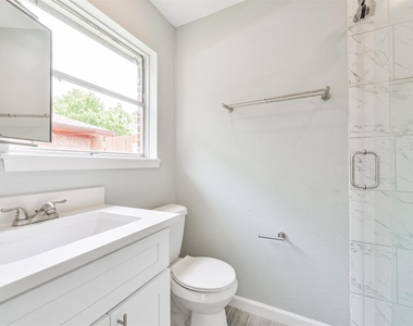 9631 Bundy Lane - Photo Thumbnail 4