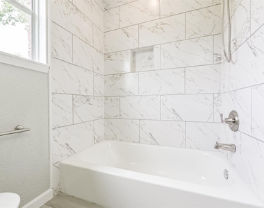 9631 Bundy Lane - Photo Thumbnail 12