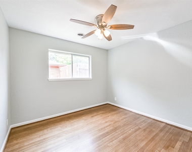 9631 Bundy Lane - Photo Thumbnail 20