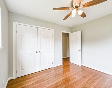 9631 Bundy Lane - Photo Thumbnail 26