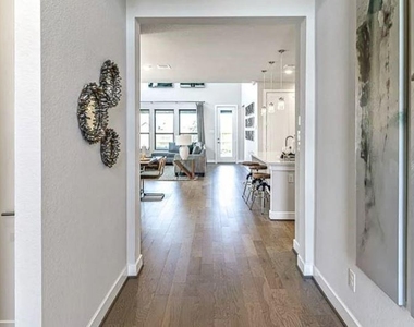 21931 Wycombe Terrace Way - Photo Thumbnail 21