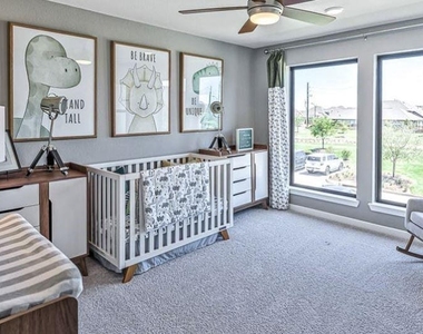 21931 Wycombe Terrace Way - Photo Thumbnail 26