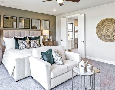 21931 Wycombe Terrace Way - Photo Thumbnail 14