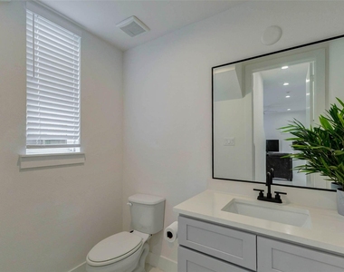 5705 Elysium Street - Photo Thumbnail 7