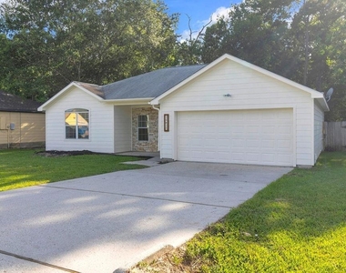 16413 Danika Oak Drive - Photo Thumbnail 1
