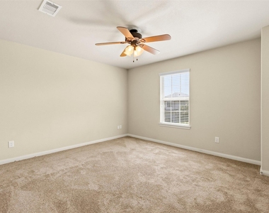 6131 Carpenters Cove Lane - Photo Thumbnail 26