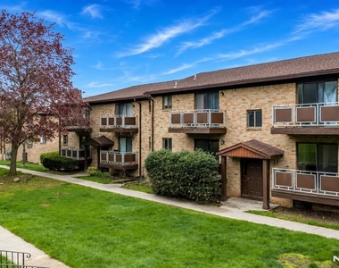 103 Bellgrove - Photo Thumbnail 1